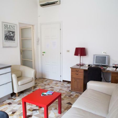 Convenient And Private Place In Mailand Exterior foto